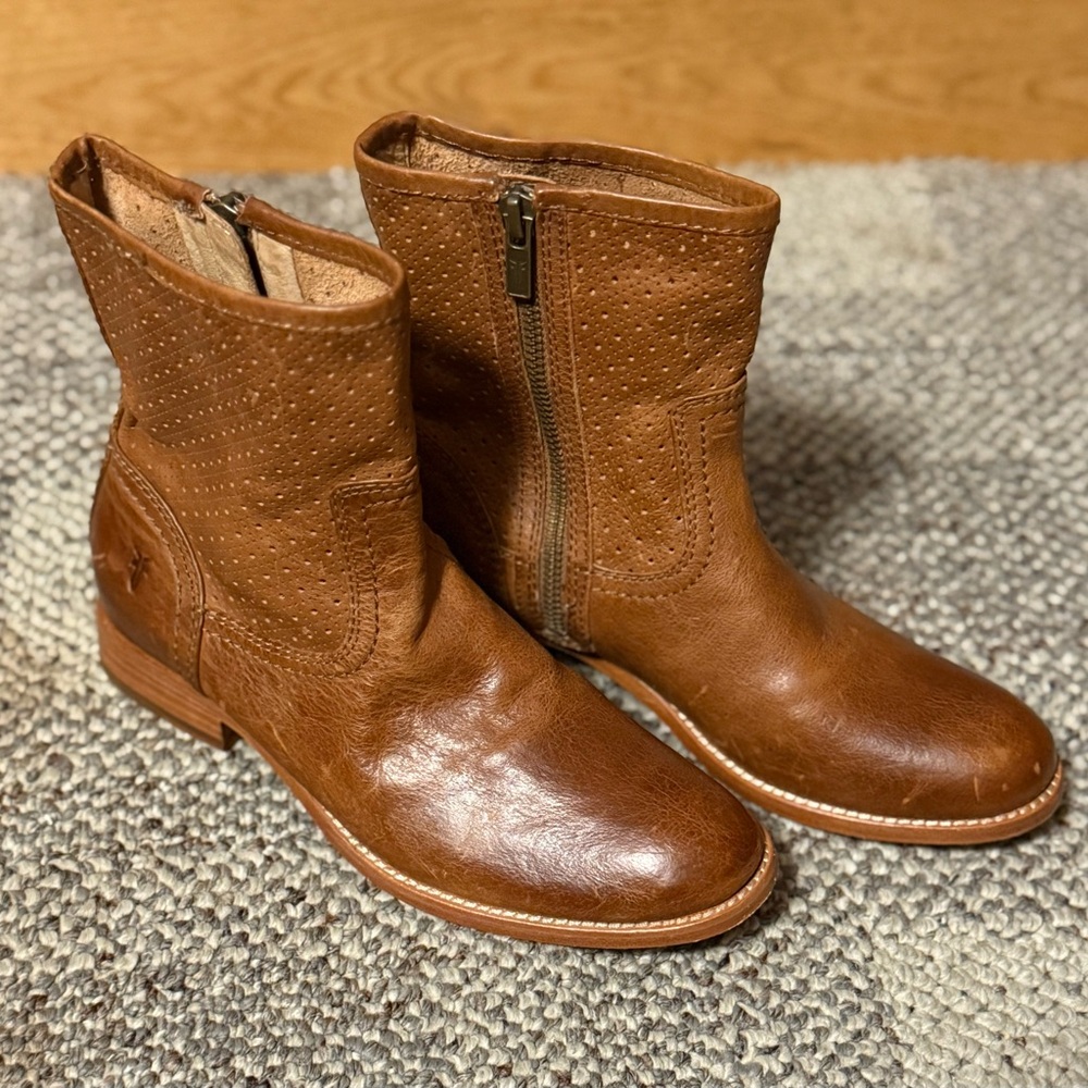 Frye Melissa Whiskey Perforated Leather Booties
